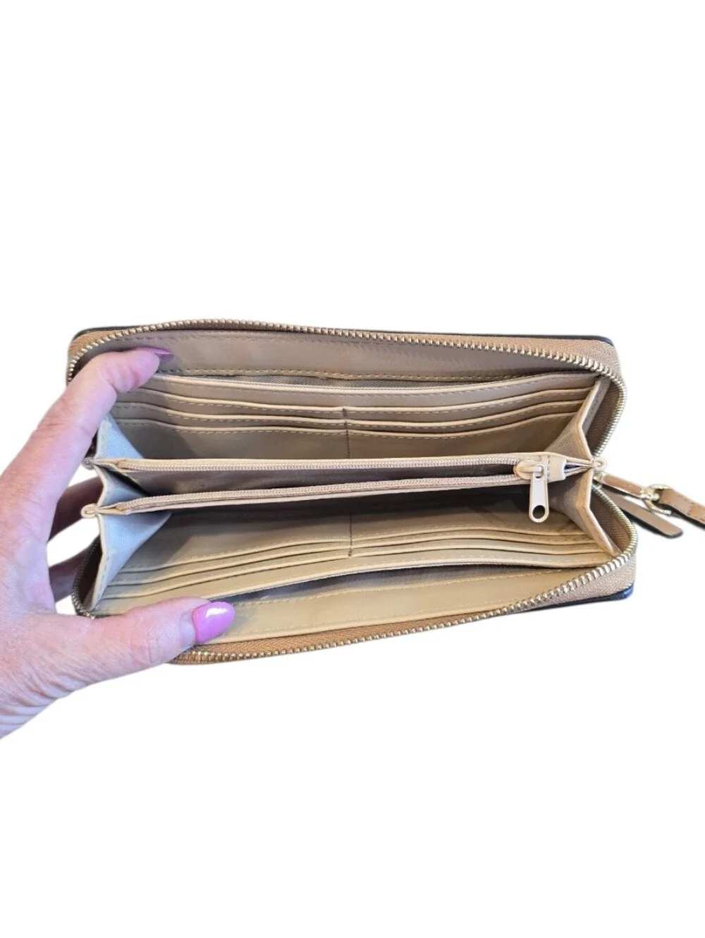 Nine West Zuri Tan Cream Zip Around Wristlet Wallet